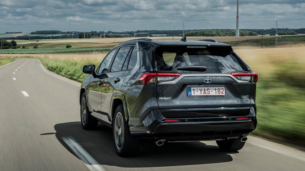 Toyota RAV4: SUVάρα σε προσφορά από την Toyota